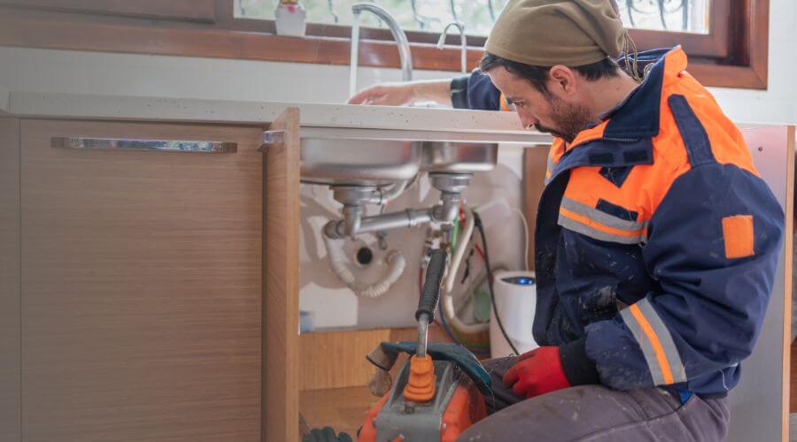 Local water heater installation in Arapaho, OK